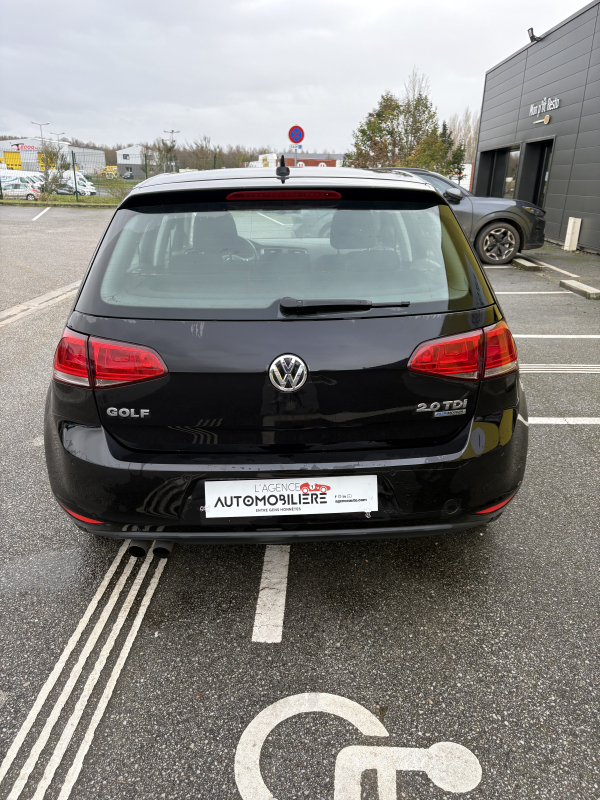 Volkswagen Golf — 7