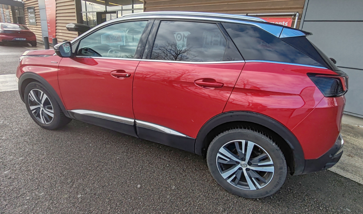 Peugeot 3008 — 9