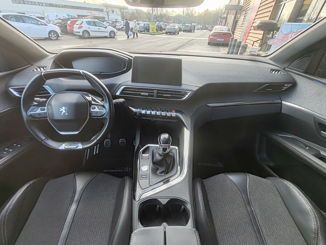 Peugeot 3008 — 28