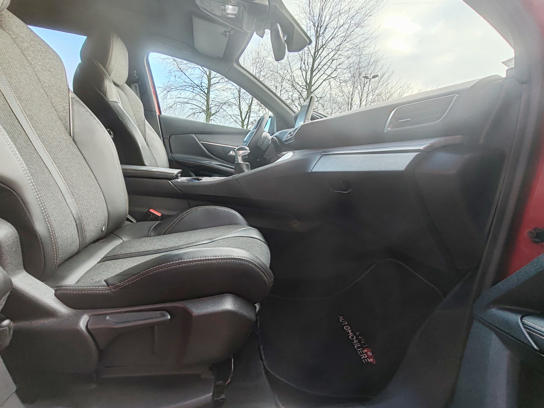 Peugeot 3008 — 26