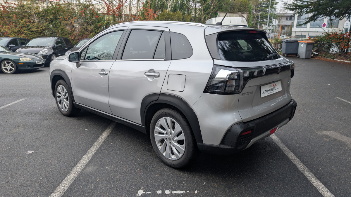 Suzuki S-Cross — 5