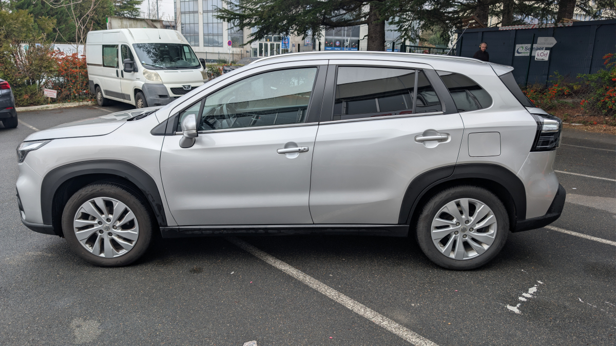 Suzuki S-Cross — 4