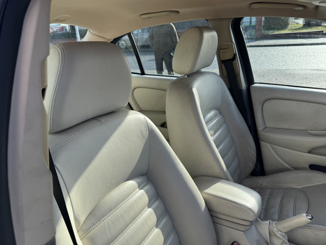 Jaguar X-Type — 20