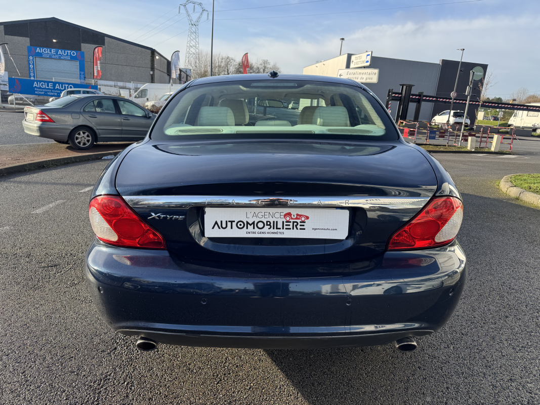 Jaguar X-Type — 5