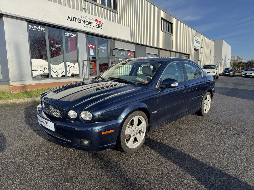 Jaguar X-Type