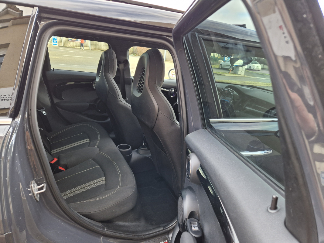 Mini Cooper — 22