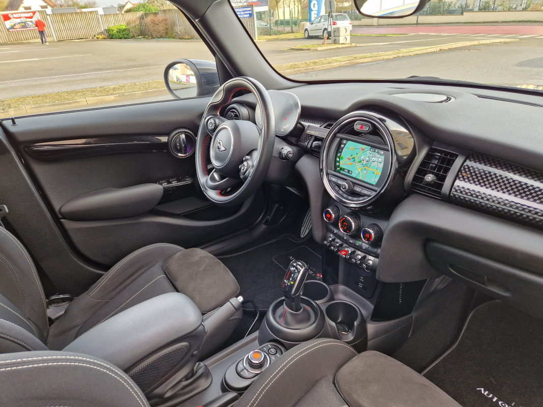 Mini Cooper — 24