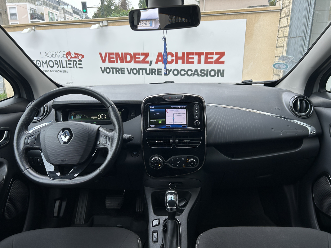 Renault Zoe — 11