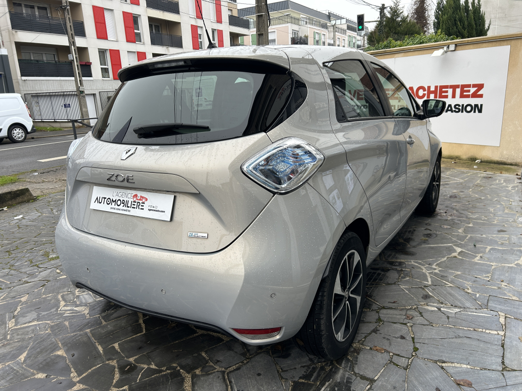 Renault Zoe — 7