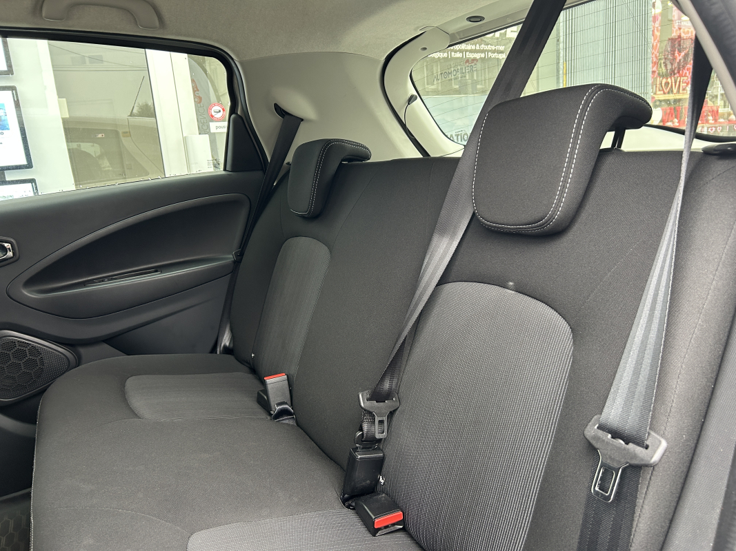 Renault Zoe — 18
