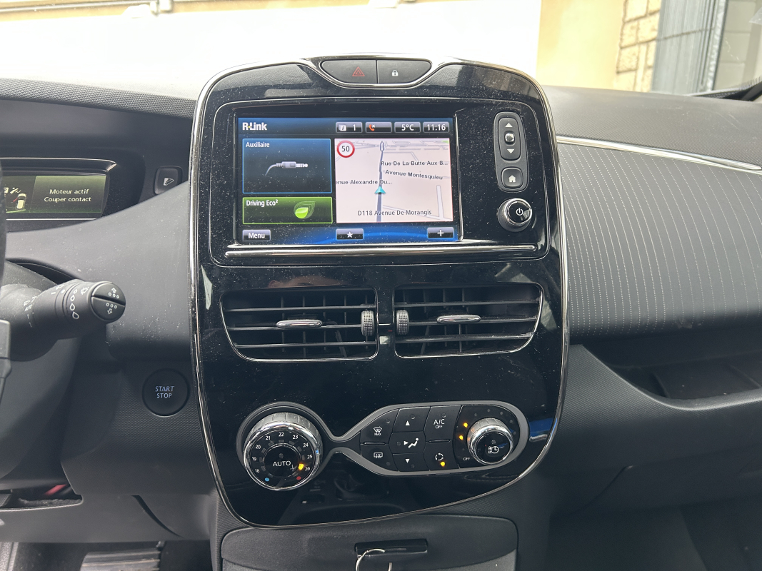 Renault Zoe — 15