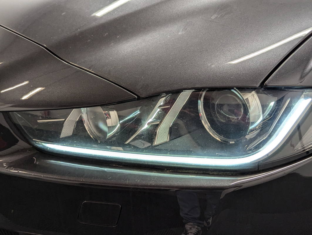 Jaguar XE — 36