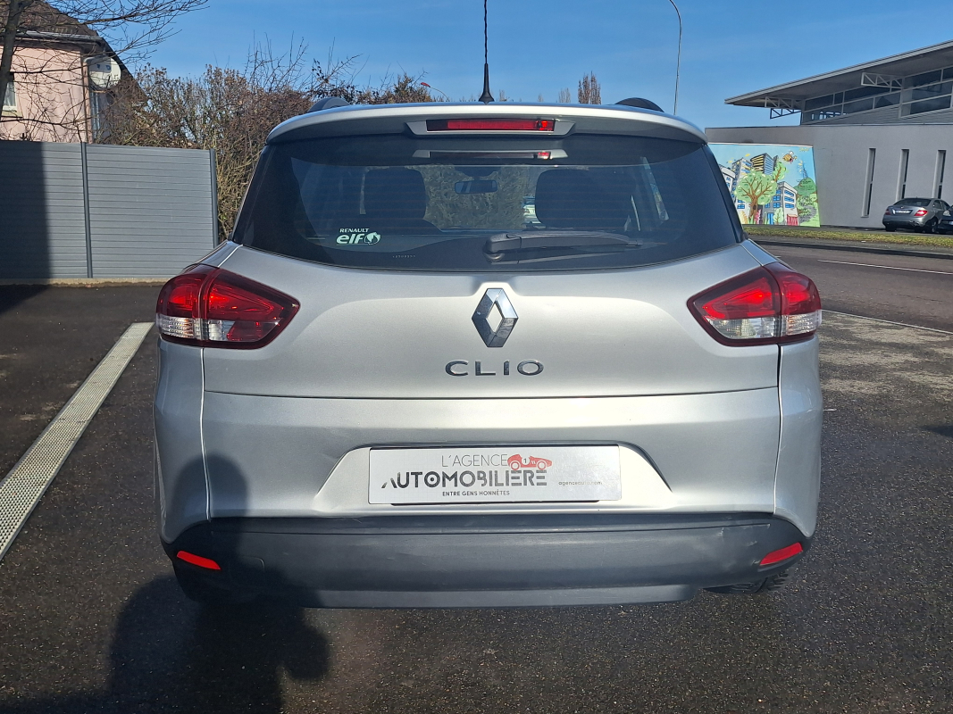 Renault Clio Estate — 6
