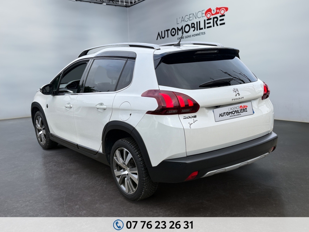 Peugeot 2008 — 4