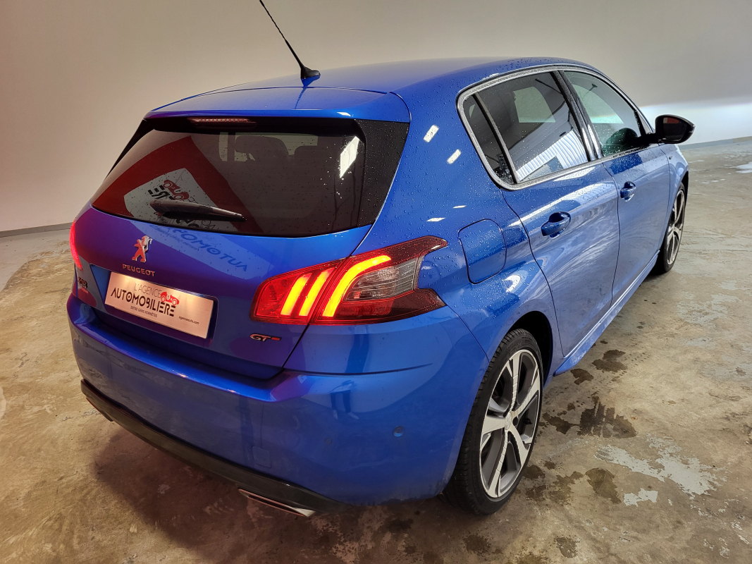 Peugeot 308 — 7
