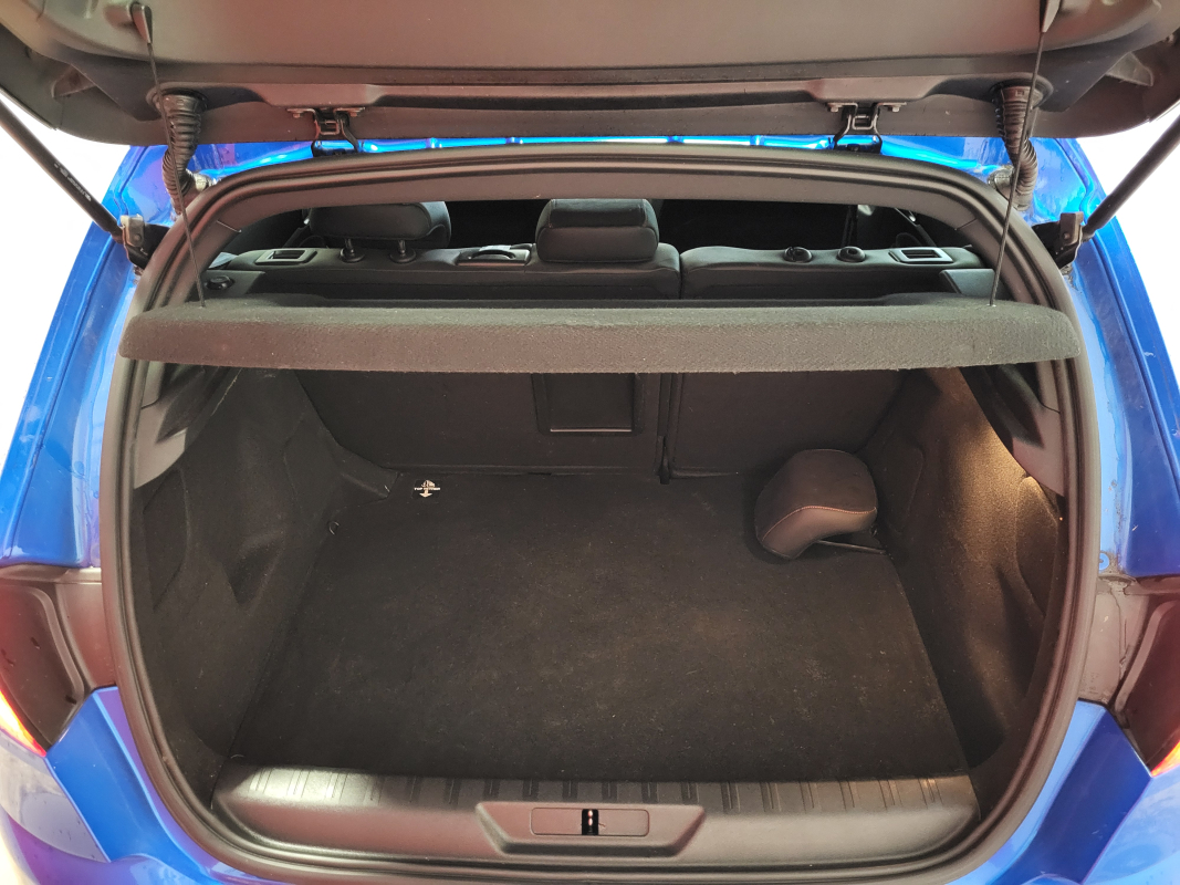 Peugeot 308 — 26
