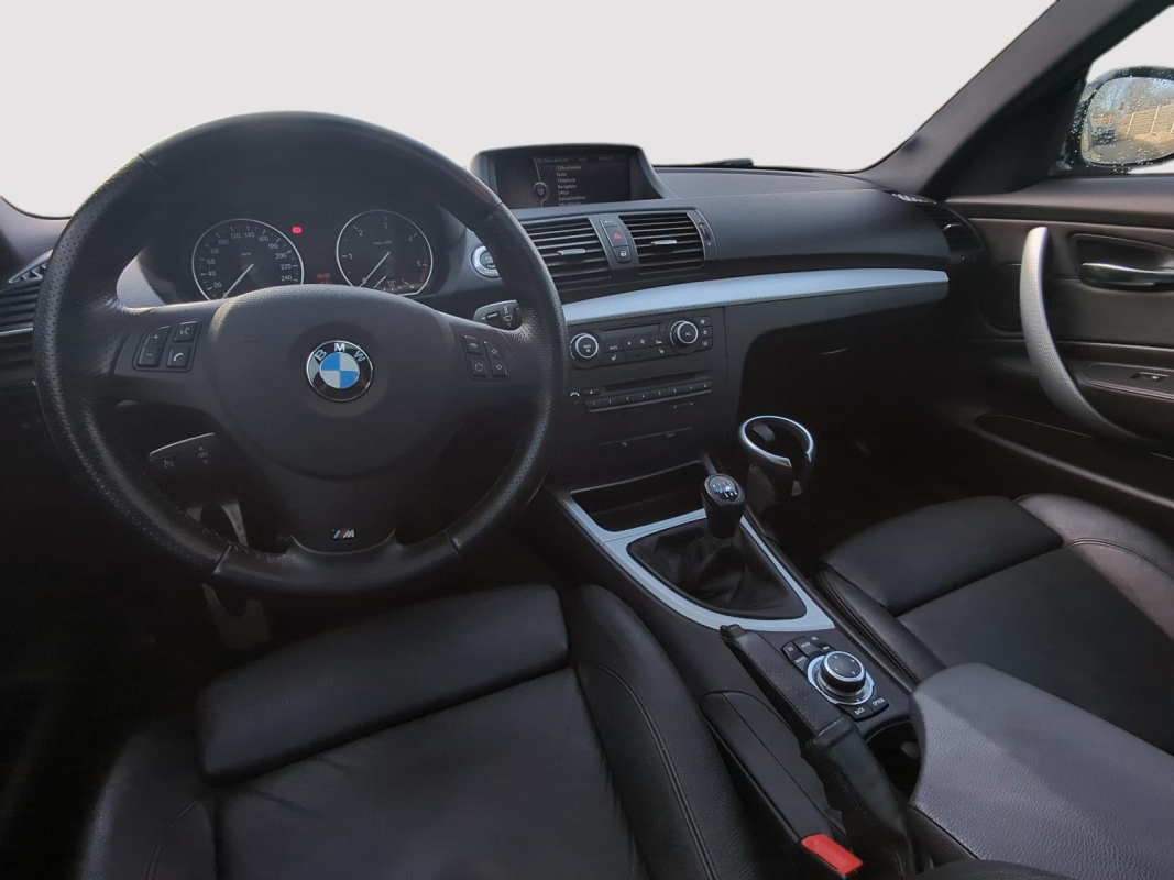 Bmw Série 1 — 18