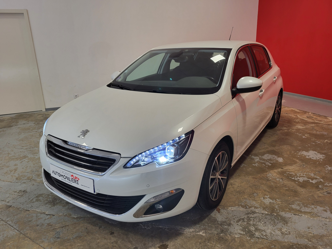 Peugeot 308 — 3