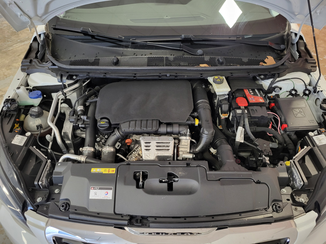 Peugeot 308 — 11