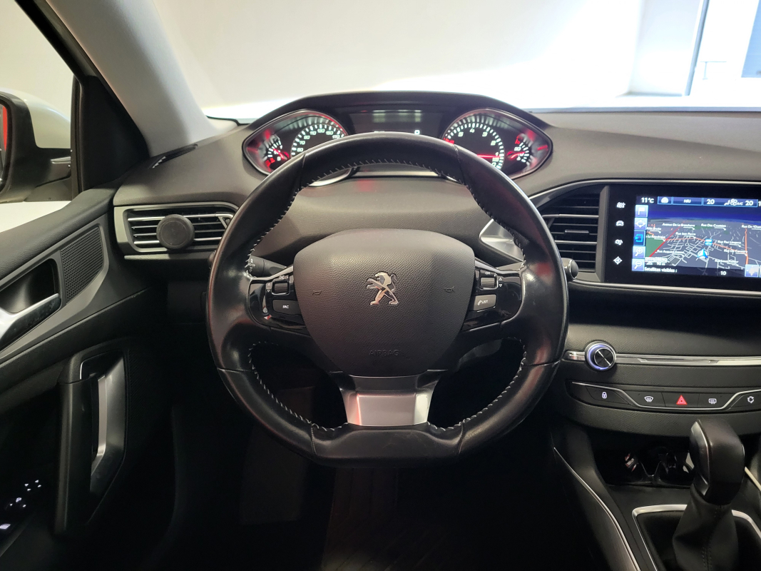 Peugeot 308 — 18