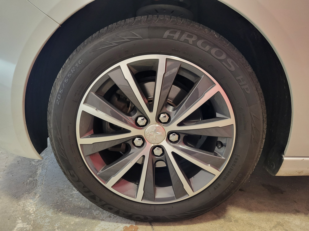 Peugeot 308 — 30