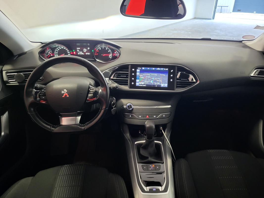 Peugeot 308 — 17