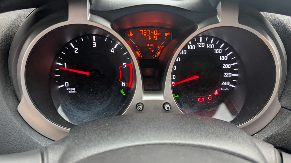 Nissan Juke — 15