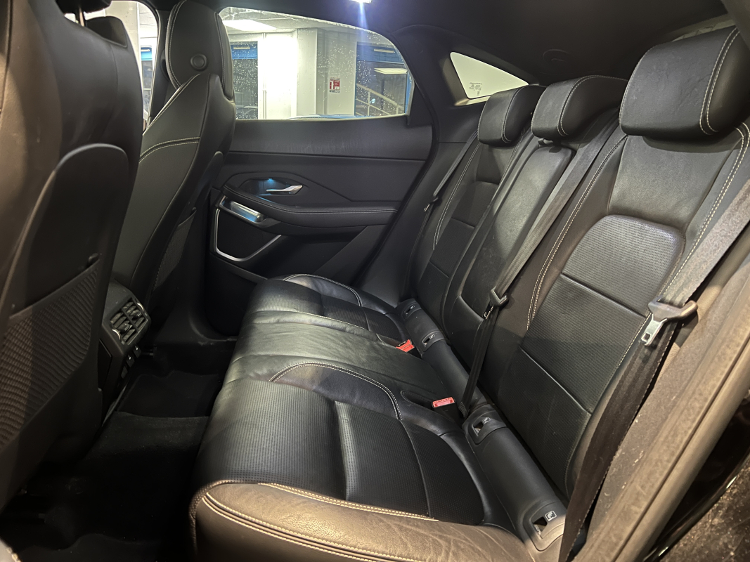 Jaguar E-Pace — 8