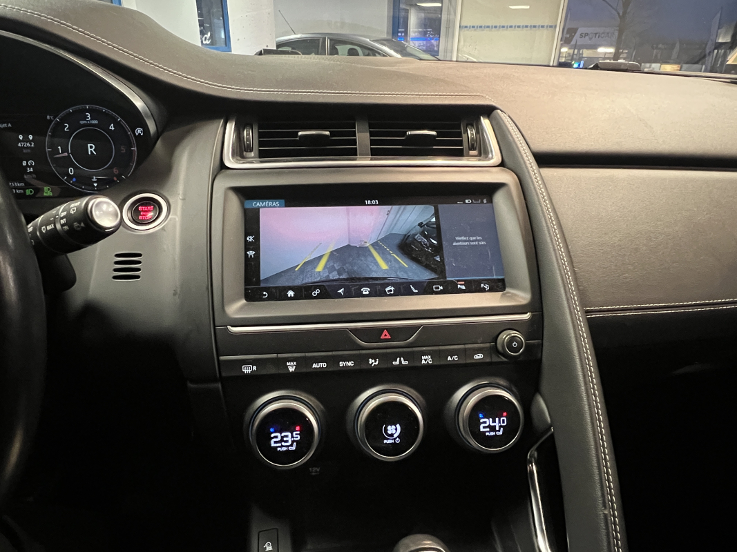 Jaguar E-Pace — 11