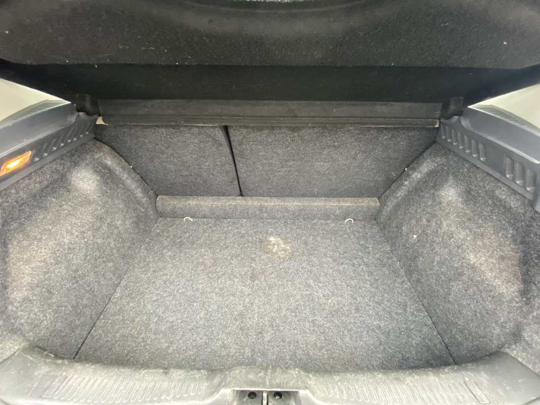 Renault Clio — 23