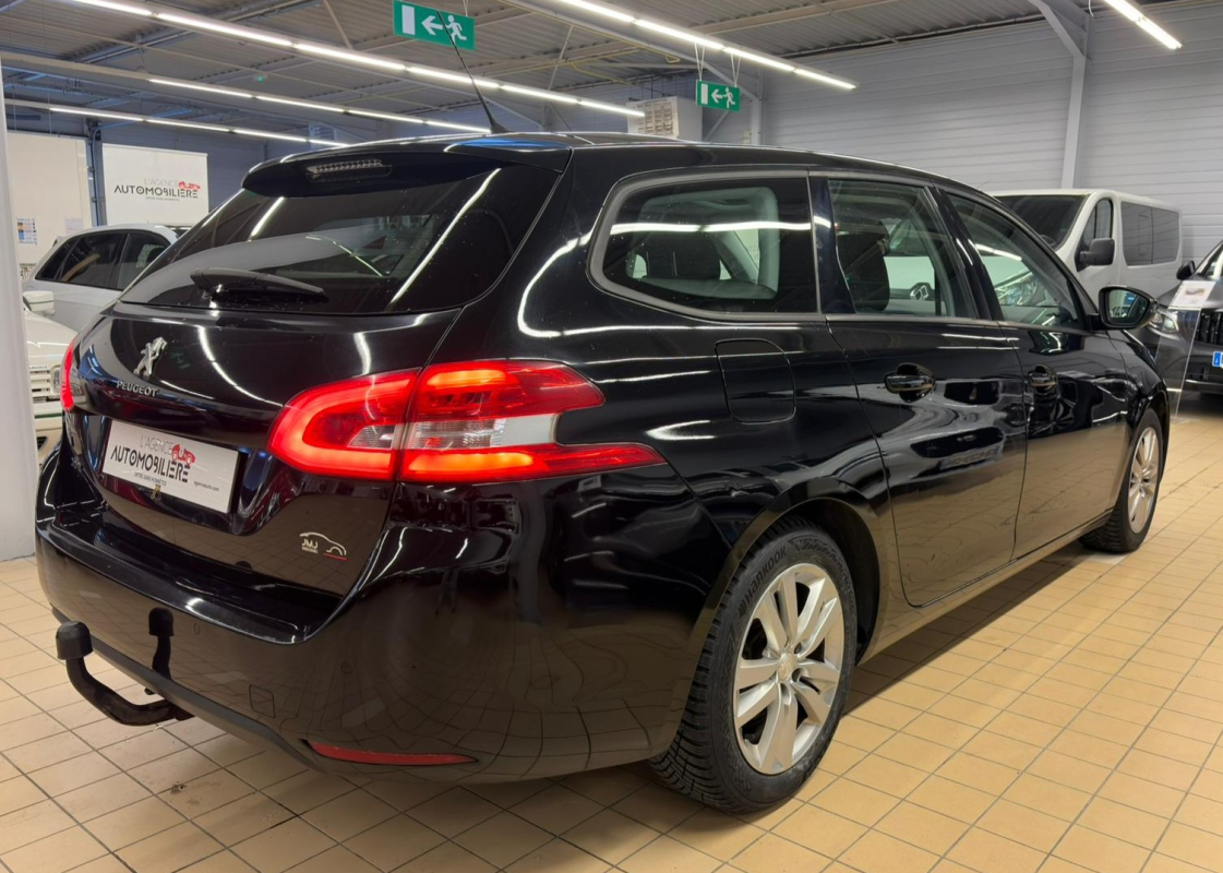 Peugeot 308 SW — 4