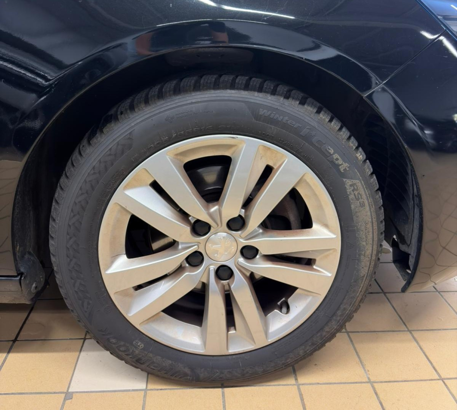 Peugeot 308 SW — 23