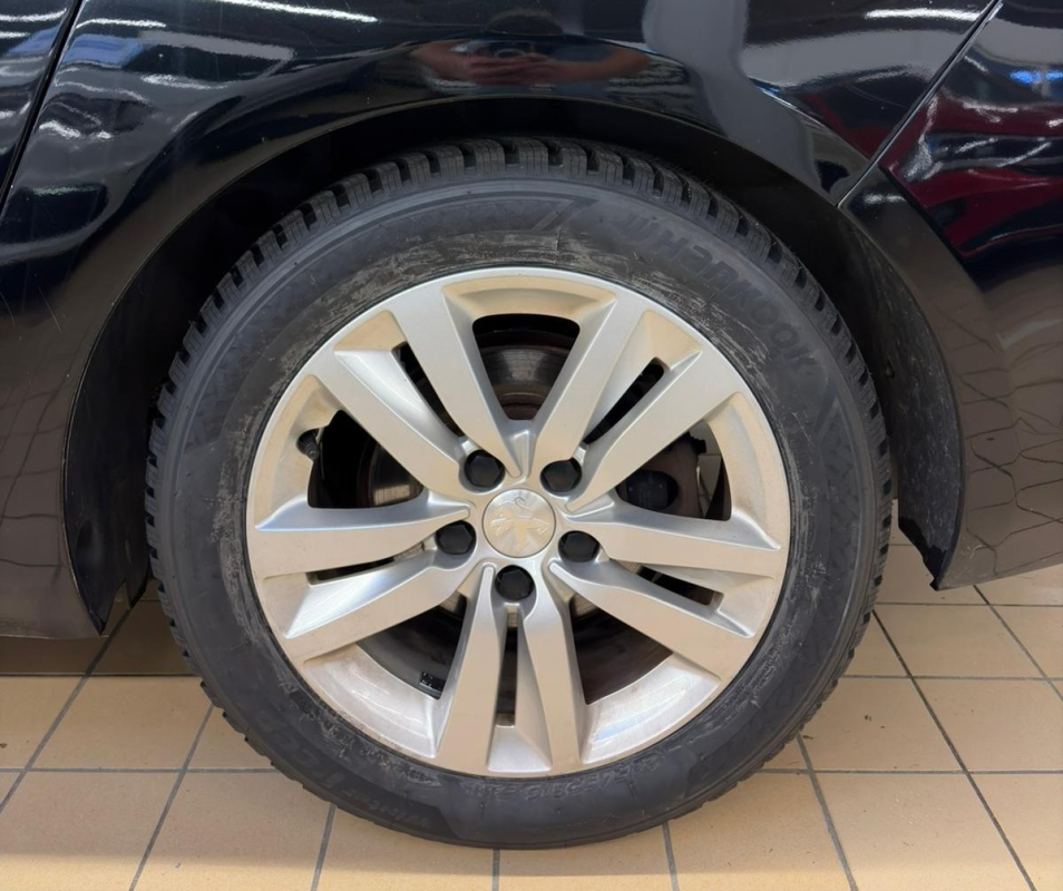 Peugeot 308 SW — 25