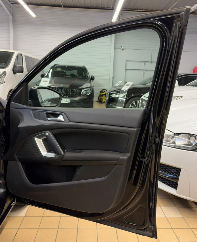Peugeot 308 SW — 29