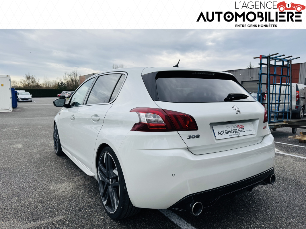 Peugeot 308 — 5