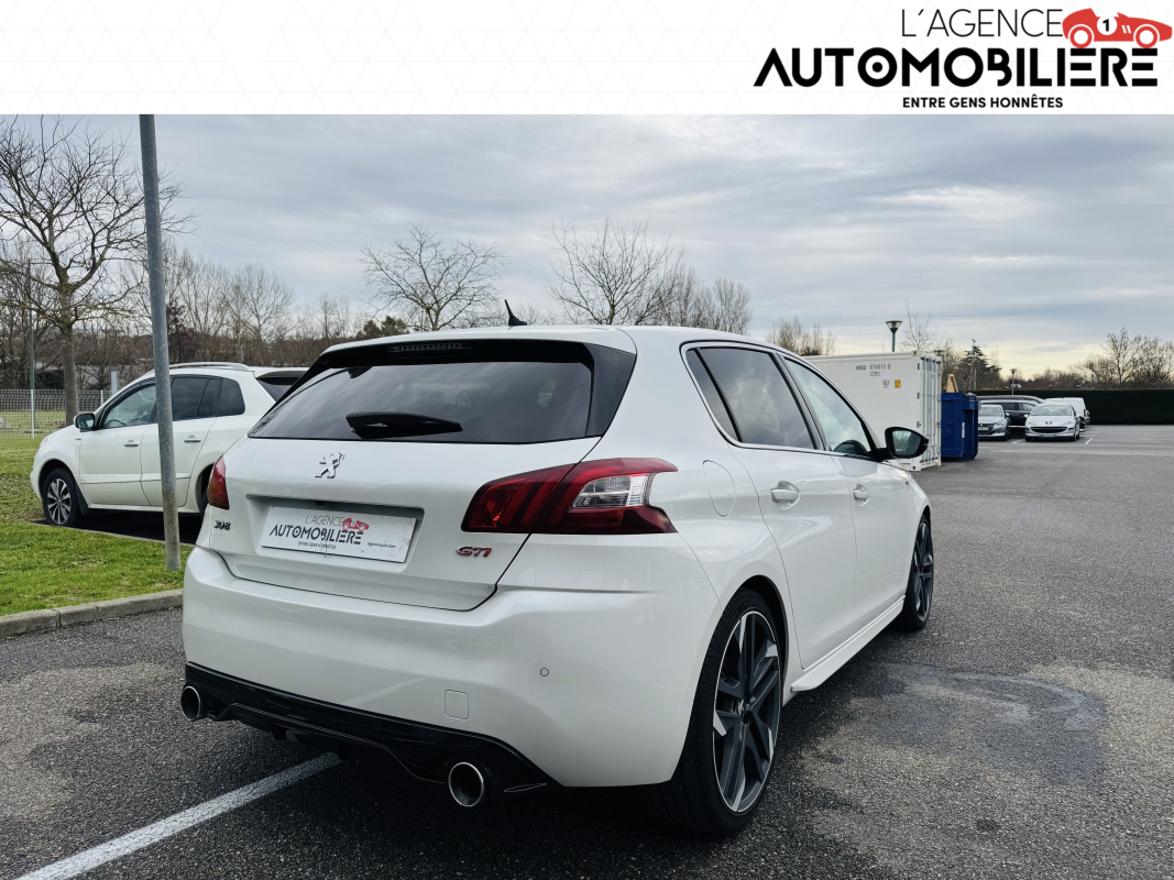 Peugeot 308 — 3