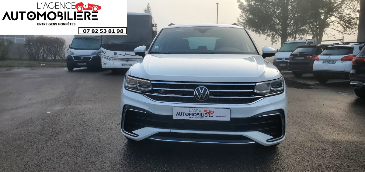 Volkswagen Tiguan — 2