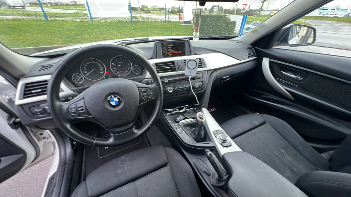 Bmw Série 3 — 17