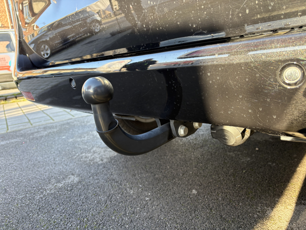 Mercedes Vito — 37