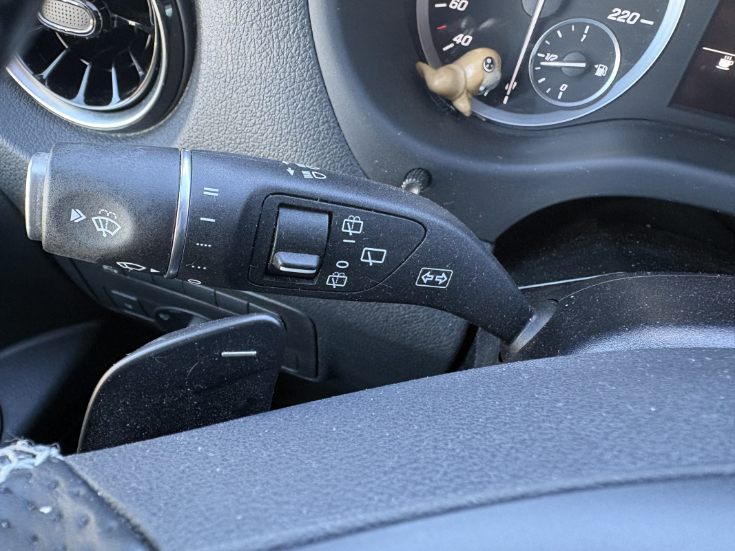 Mercedes Vito — 34