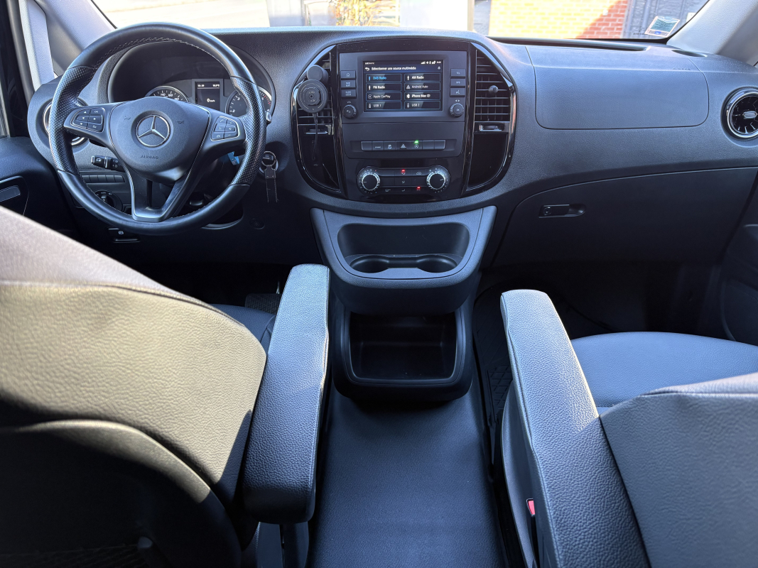 Mercedes Vito — 15