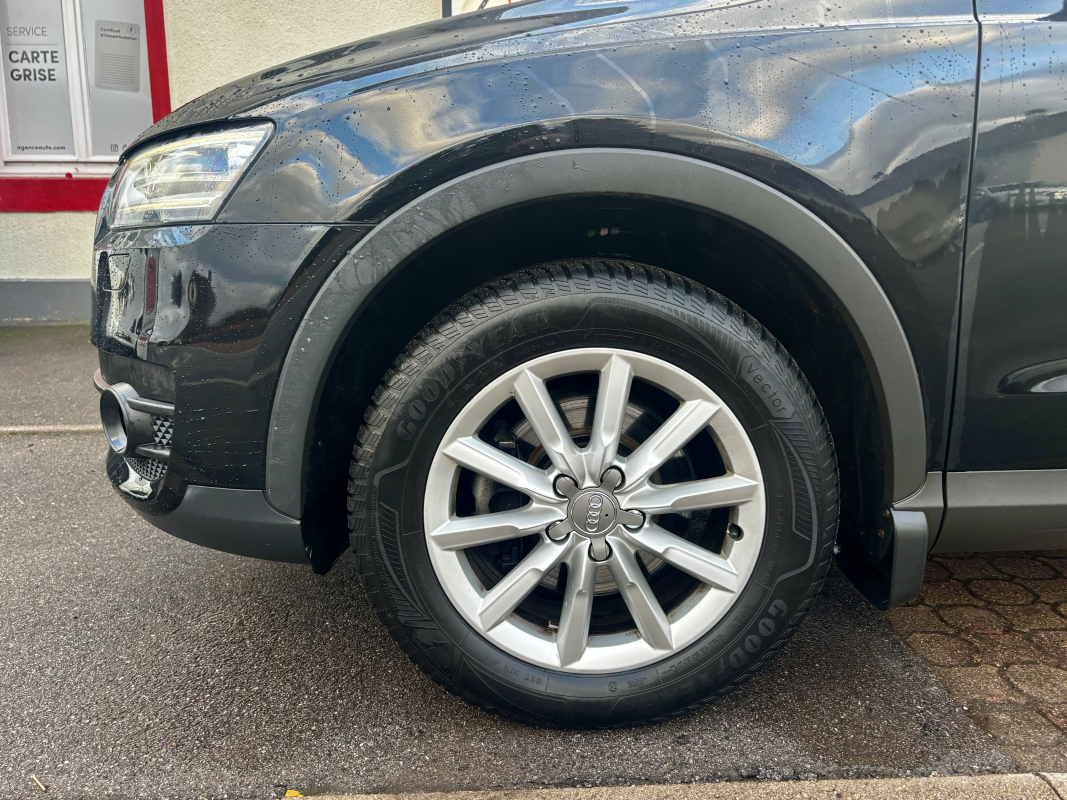 Audi Q3 — 9