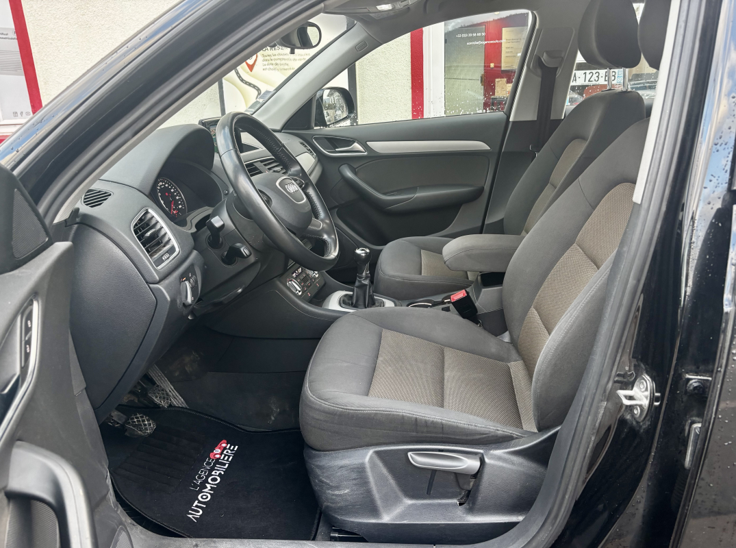 Audi Q3 — 12