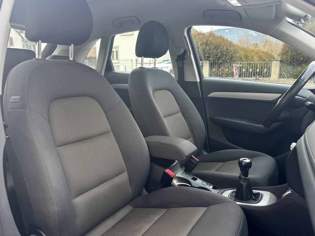 Audi Q3 — 17