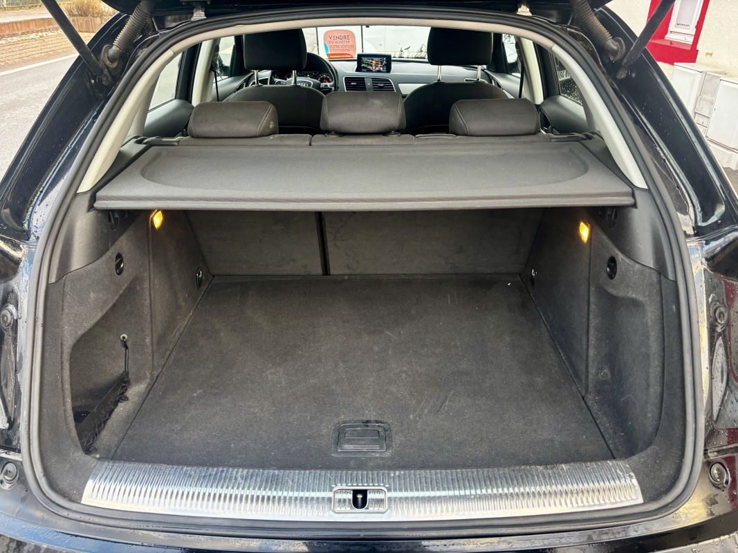 Audi Q3 — 22