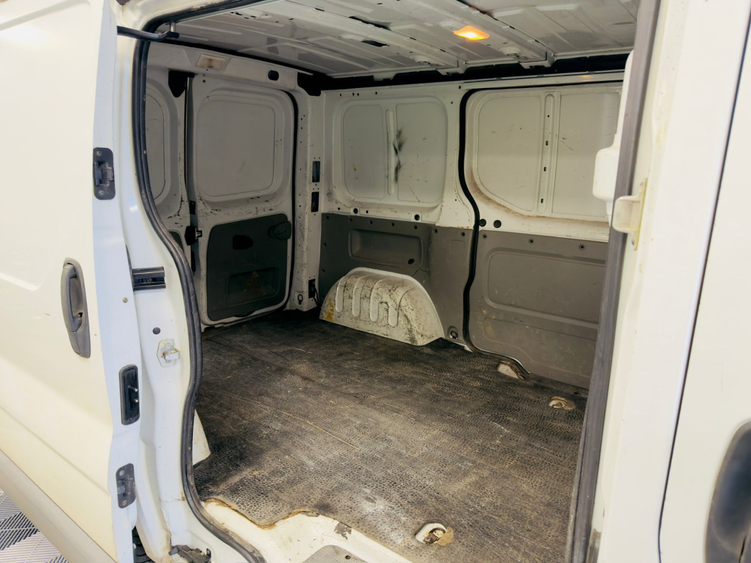 Renault Trafic — 20