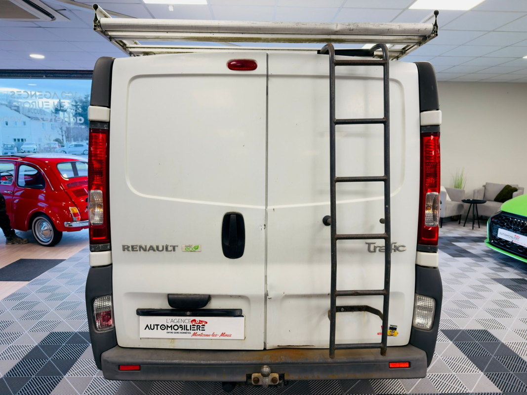 Renault Trafic — 6