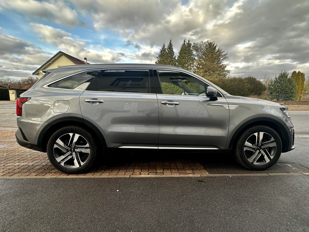 Kia Sorento — 4