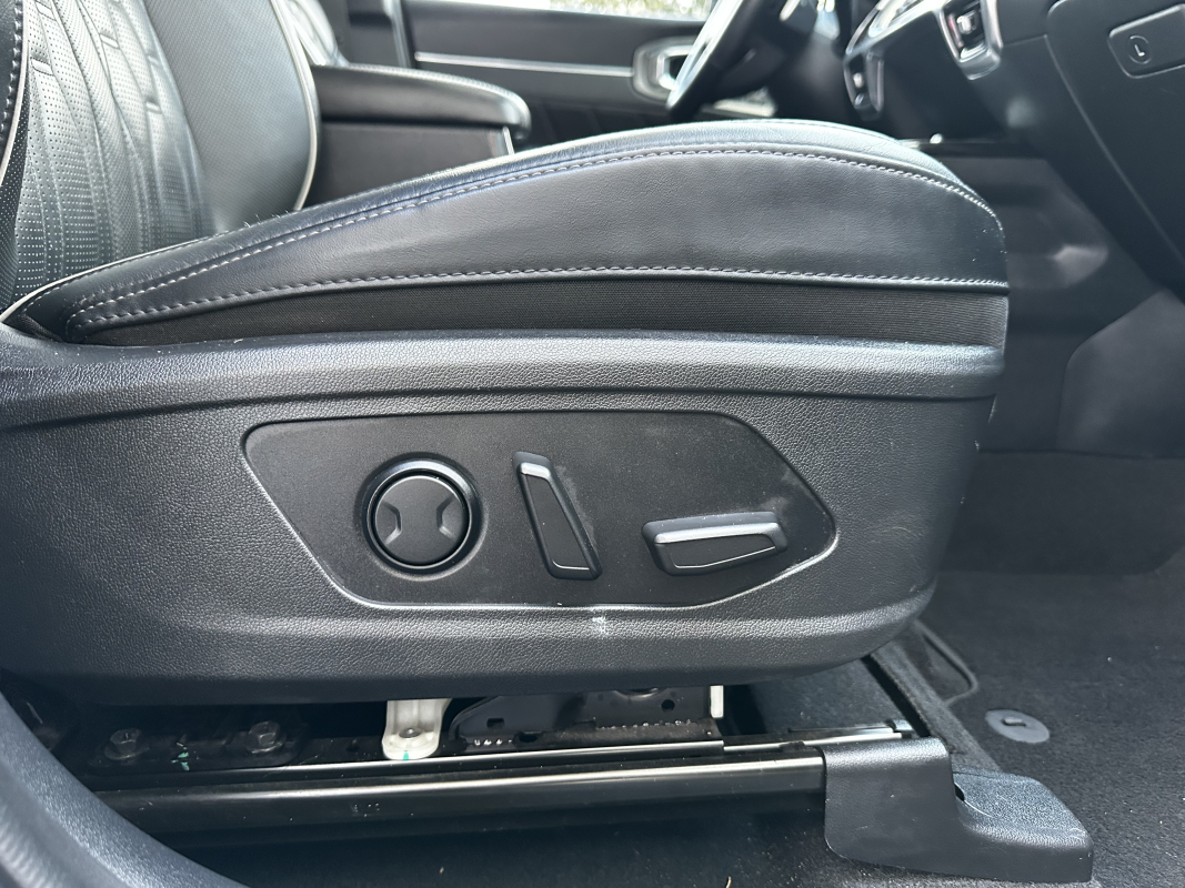 Kia Sorento — 18