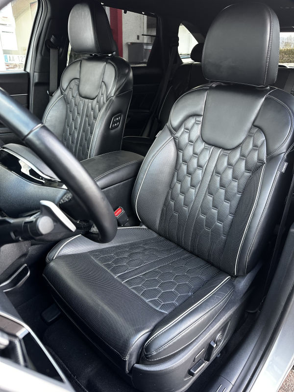 Kia Sorento — 14